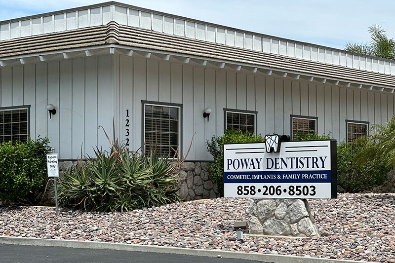 Dentist in Poway